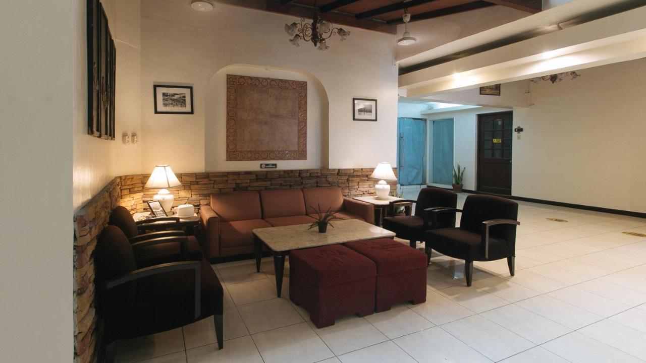 El Rico Suite Makati By Reddoorz San Pedro Makati Exterior foto