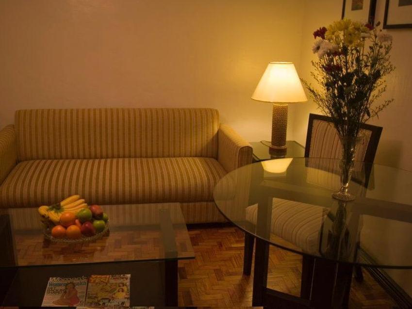 El Rico Suite Makati By Reddoorz San Pedro Makati Exterior foto